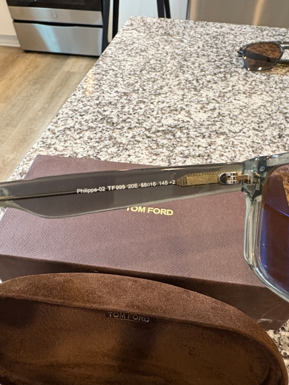 Tom Ford Sunglasses - Picture 3 of 7